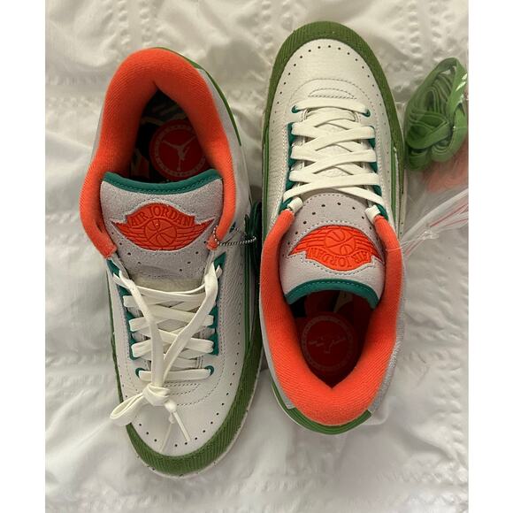 Air Jordan Titan 2 Women's Retro Low Sail/Safety Orange/Chlorophyll size 9.5 New - Picture 17 of 17